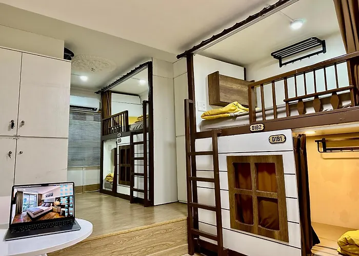 Dorms Bui Vien - Walking Street